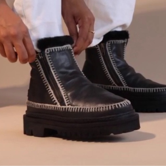 Anthropologie NWT Laidback London Setsu Side Zip Ankle Boot Black Leather warm❤️ - Picture 4 of 14